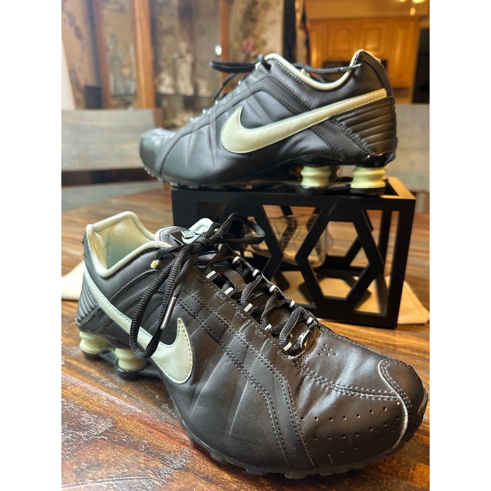 Nike Shox Junior Black Light Green Sneakers 454339-007 Womens Size 9 Low Top